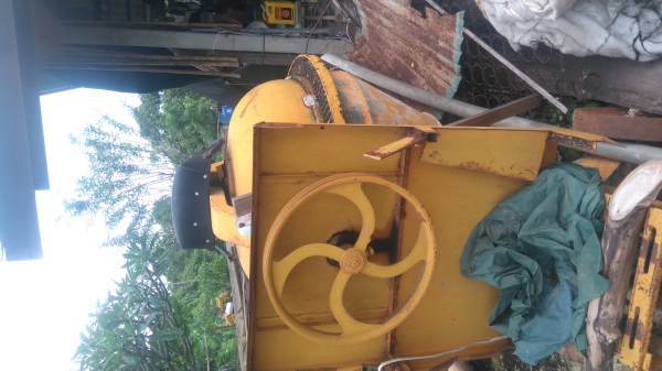 ขายด่วน  โม่ปูน สภาใช้งานแค่ครั้งเดียว (ไม่มีได) 11000