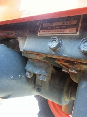 คูโบต้า L4708 4 WD ใบมีดตราช้าง โรตารี่ตราช้าง RX182F