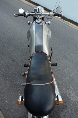 ขาย Honda wing 125 ทะเบียนเต็มพร้อมโอน แต่งสไตล์ ClubMan 250 ครับ อยู่กรุงเทพ ราคา 23000 บาทครับ