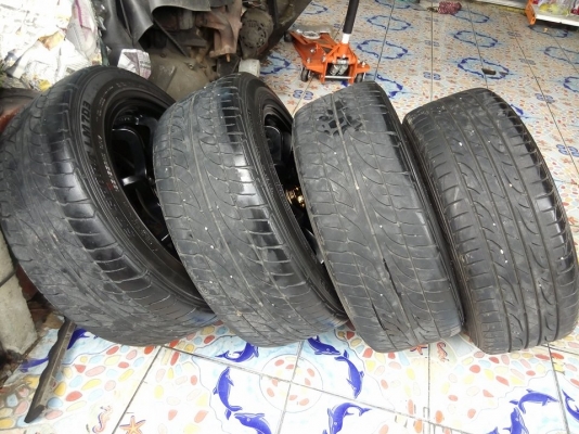 CE28 ขอบ 15 กว้าง 7 พร้อมยางดันลอป ดอกสวยใช้ยาวๆ 7900 บาท