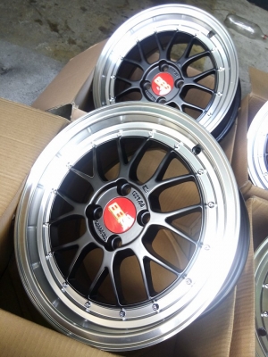 BBS LM แม็กใหม่ขอบ 15 กว้าง 7 ใส่รถ 4 รู 100 BBS LM แม็กใหม่ขอบ 15 กว้าง 7 ใส่รถ 4 รู 100