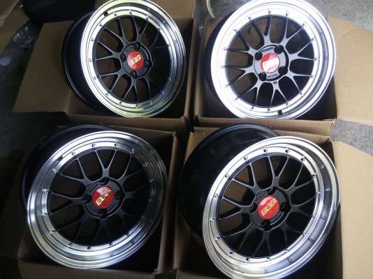 BBS LM แม็กใหม่ขอบ 15 กว้าง 7 ใส่รถ 4 รู 100 BBS LM แม็กใหม่ขอบ 15 กว้าง 7 ใส่รถ 4 รู 100