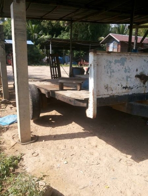 เทนเลอร์4ล้อหัวเพลาเอฟ  ขนรถเกี่ยวใหญ่ รถแม็คโค100 บรรทุก12ตันสบายๆ