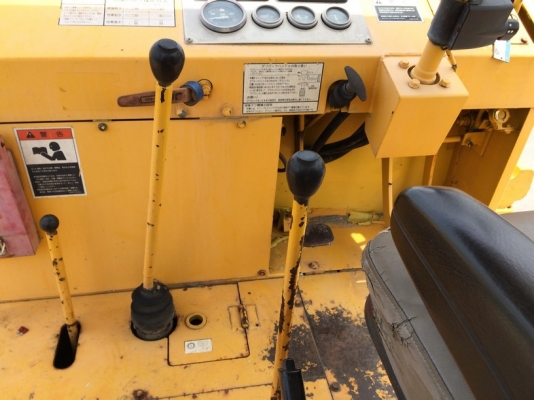 Kawasaki K20WII ปี 1996 นำเข้าจากญี่ปุ่น สภาพสวย เครื่อง Isuzu 6BG1 ราคาถูกครับ Kawasaki K20WII ปี 1996 นำเข้าจากญี่ปุ่น สภาพสวย เครื่อง Isuzu 6BG1 ราคาถูกครับ