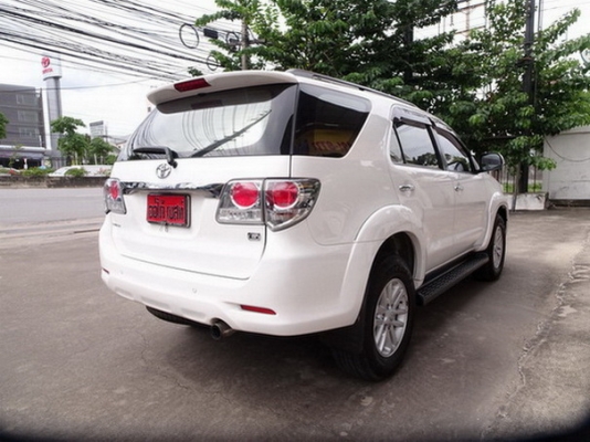TOYOTA FORTUNER 2.5G AT ปี2013