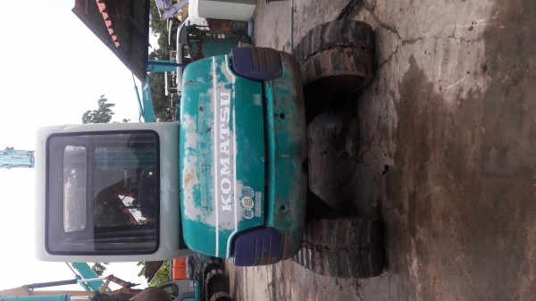 ขายค่ะ..KOMATSU PC40-7 เก่าญี่ปุ่นแท้ สภาพสวย เครื่อวปั๊มแห้ง ระบบคล่อง พร้อมใช้ โทร 089-3818694 ดวงนภา ขายค่ะ..KOMATSU PC40-7 เก่าญี่ปุ่นแท้ สภาพสวย เครื่อวปั๊มแห้ง ระบบคล่อง พร้อมใช้ โทร 089-3818694 ดวงนภา