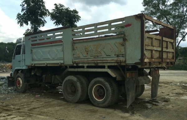 **655,000 บ.ต่อรอง/// 10ล้อ2เพลาดั้ม ISUZU ROCKY FVZ-230 แรง (นางฟ้า195 แท้) เครื่อง 6BG1-4 Turbo in.(ลงเล่ม) เกียร์ อีตั้น คานหน้าใหญ่ 2เพลาเดิม คัสซีสวย หัวดี ภายในดี พาวเวอร์/ทริฟฟี่/แอร์ ครบ ดั้มเหล็กSMM-สามมิตรฯ สภาพดี ยาง10เส้น สภาพ60-65\% ตามสภาพ เล