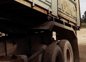 **655,000 บ.ต่อรอง/// 10ล้อ2เพลาดั้ม ISUZU ROCKY FVZ-230 แรง (นางฟ้า195 แท้) เครื่อง 6BG1-4 Turbo in.(ลงเล่ม) เกียร์ อีตั้น คานหน้าใหญ่ 2เพลาเดิม คัสซีสวย หัวดี ภายในดี พาวเวอร์/ทริฟฟี่/แอร์ ครบ ดั้มเหล็กSMM-สามมิตรฯ สภาพดี ยาง10เส้น สภาพ60-65\% ตามสภาพ เล