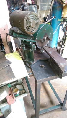 ขายครับขาย แท่นเลื่อย ใบวงเดือน ขนาด 10" ตัดไม้ อลูมิเนียม พลาสติก ฯลฯ มอเตอร์ TOSHIBA 1/2 HP ไฟบ้าน พร้อม bar รับชินงาน ยาวประมาณ 3m. รุ่นเก่า เหล็กหนา โครงสร้างดี เก่าเก็บ ยังใช้ได้สมบูรณ์ พร้อมใช้ ขาย 11000 บาท 0814583376 เอก ปทุม ขายครับขาย แท่นเลื่อย ใบวงเดือน ขนาด 10" ตัดไม้ อลูมิเนียม พลาสติก ฯลฯ มอเตอร์ TOSHIBA 1/2 HP ไฟบ้าน พร้อม bar รับชินงาน ยาวประมาณ 3m. รุ่นเก่า เหล็กหนา โครงสร้างดี เก่าเก็บ ยังใช้ได้สมบูรณ์ พร้อมใช้ ขาย 11000 บาท 0814583376 เอก ปทุม