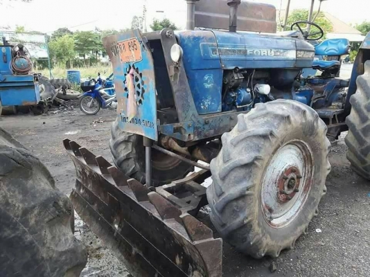 รถไถฟอร์ด 6600 มีเล่มทะเบียน 2เพลา