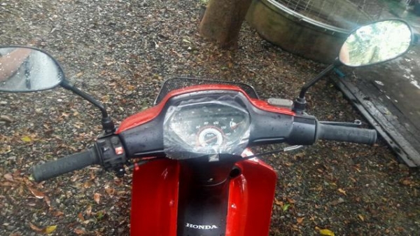 เวฟ Wave100s เดิมๆ เครื่องเดิมนิ่งๆ. สาดสีใหม่, ซี่ลวดใหม่, ซีนโค้ชใหม่ยกคู่,ไม่รั่วไม่ซึม, ติดง่าย เวฟ Wave100s เดิมๆ เครื่องเดิมนิ่งๆ. สาดสีใหม่, ซี่ลวดใหม่, ซีนโค้ชใหม่ยกคู่,ไม่รั่วไม่ซึม, ติดง่าย