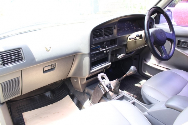 ปี 1996 Toyota Hilux Mighty-X แคป เครื่อง 2500 CC เกียร์ธรรมด