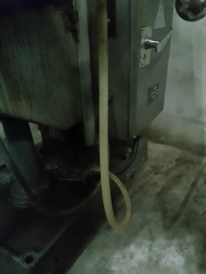 ขายเครื่องมิลลิ่งเก่าไต้หวันครับสภาพตามรูปไฟ380vขาย70000สนใจมาดูของก่อนครับน่าใช้สภาพสวย