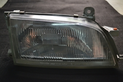 ขายไฟหน้า TOYOTA CORONA EXSIOR  โตโย้ต้า โคโลน่า เอ็กซิเออร์ อะไหล่รถยนต์ มือสอง