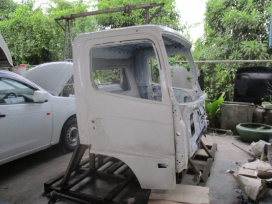 โครงหัว 6ล้อ FC9J ปี 2016 โครงหัว 6ล้อ FC9J ปี 2016