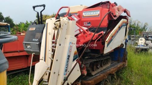 ขาย รถเกี่ยวข้าวนั่งขับ YANMAR  CA8 รหัสสินค้า 80904466  www.nihonmono.com