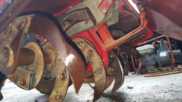 รถพรวนดิน รหัสสินค้า B3 - 16 สอบถามได้ ต่อรองได้ ขายได้ขาย พร้อมใช้งาน ราคา 15800 บาท รถพรวนดิน รหัสสินค้า B3 - 16 สอบถามได้ ต่อรองได้ ขายได้ขาย พร้อมใช้งาน ราคา 15800 บาท