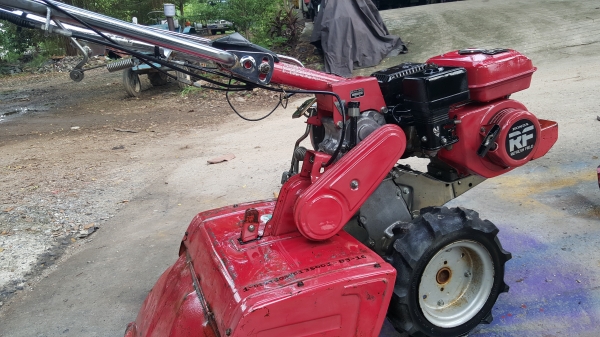 รถพรวนดิน รหัสสินค้า B3 - 16 สอบถามได้ ต่อรองได้ ขายได้ขาย พร้อมใช้งาน ราคา 15800 บาท รถพรวนดิน รหัสสินค้า B3 - 16 สอบถามได้ ต่อรองได้ ขายได้ขาย พร้อมใช้งาน ราคา 15800 บาท