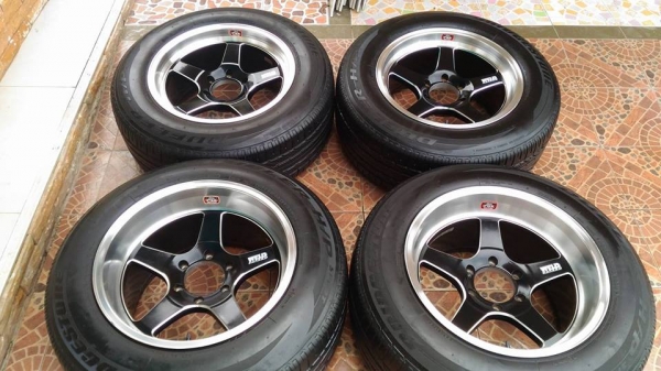 ขายล้อพร้อมยางขอบ 18