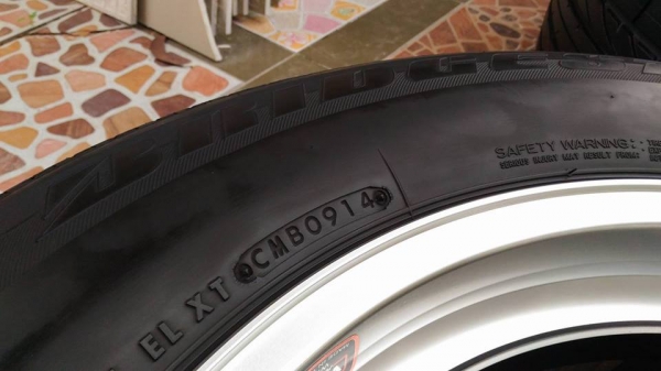 ขายล้อพร้อมยางขอบ 18