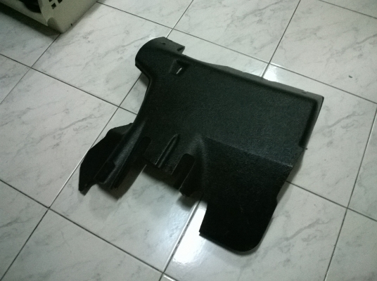 ขายแผงปิดใต้พวงมาลัยหน้า E30 สภาพok ราคา1200 โทร0924462525โส กทม