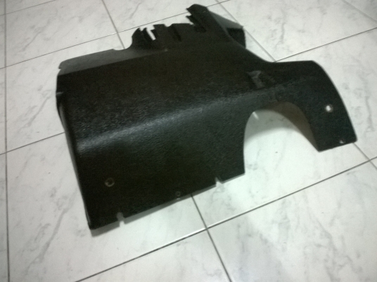 ขายแผงปิดใต้พวงมาลัยหน้า E30 สภาพok ราคา1200 โทร0924462525โส กทม