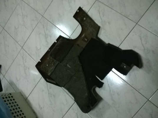 ขายแผงปิดใต้พวงมาลัยหน้า E30 สภาพok ราคา1200 โทร0924462525โส กทม