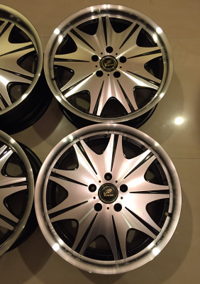 ล้อลาย W-Work ขอบ18 สภาพสวย ไม่มีซ่อม ราคาไม่แพง