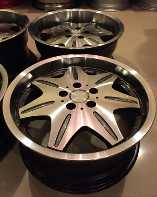 ล้อลาย W-Work ขอบ18 สภาพสวย ไม่มีซ่อม ราคาไม่แพง