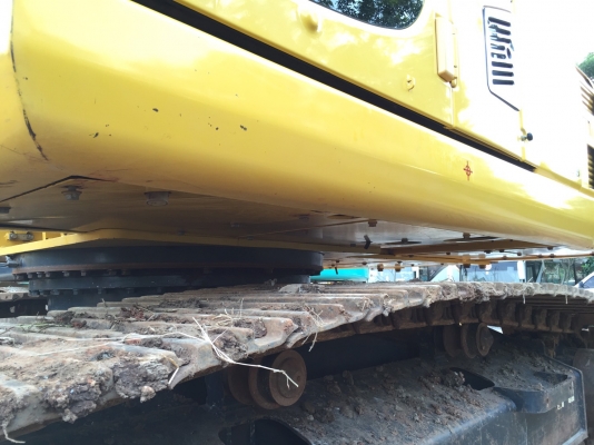 ขายด่วน!! Komatsu  PC200-8MO ไมล์ ชม.5,000 สภาพสวยค่ะ
