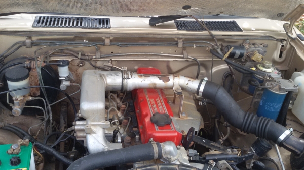 ขายเครื่องนิสสัน TD27 ฝาแดง พร้อมเกียร์ สภาพพร้อมใช้