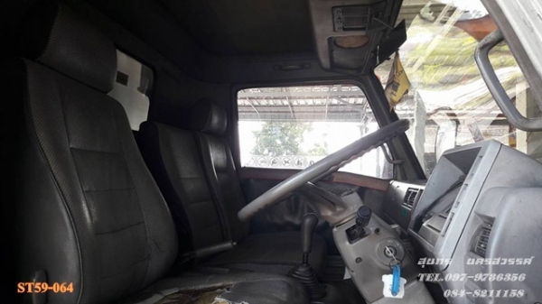 ขายด่วน รถบรรทุก 6 ล้อ HINO FC2W 120 แรง ตู้แห้ง 3 บาน ยาว 5.5M สภาพเดิมๆ สวย พร้อมใช้งาน ราคาสุดคุ้ม ขายด่วน รถบรรทุก 6 ล้อ HINO FC2W 120 แรง ตู้แห้ง 3 บาน ยาว 5.5M สภาพเดิมๆ สวย พร้อมใช้งาน ราคาสุดคุ้ม