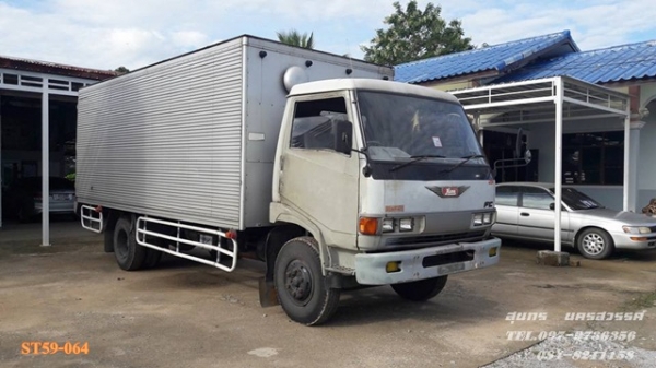 ขายด่วน รถบรรทุก 6 ล้อ HINO FC2W 120 แรง ตู้แห้ง 3 บาน ยาว 5.5M สภาพเดิมๆ สวย พร้อมใช้งาน ราคาสุดคุ้ม ขายด่วน รถบรรทุก 6 ล้อ HINO FC2W 120 แรง ตู้แห้ง 3 บาน ยาว 5.5M สภาพเดิมๆ สวย พร้อมใช้งาน ราคาสุดคุ้ม