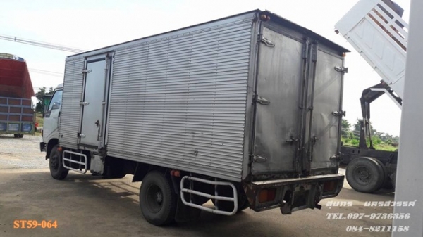 ขายด่วน รถบรรทุก 6 ล้อ HINO FC2W 120 แรง ตู้แห้ง 3 บาน ยาว 5.5M สภาพเดิมๆ สวย พร้อมใช้งาน ราคาสุดคุ้ม ขายด่วน รถบรรทุก 6 ล้อ HINO FC2W 120 แรง ตู้แห้ง 3 บาน ยาว 5.5M สภาพเดิมๆ สวย พร้อมใช้งาน ราคาสุดคุ้ม