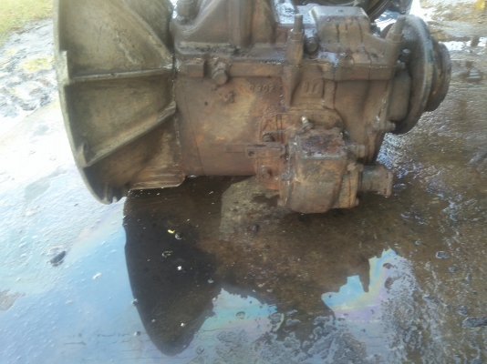 เกียร์ ชนเครื่อง 4BD1