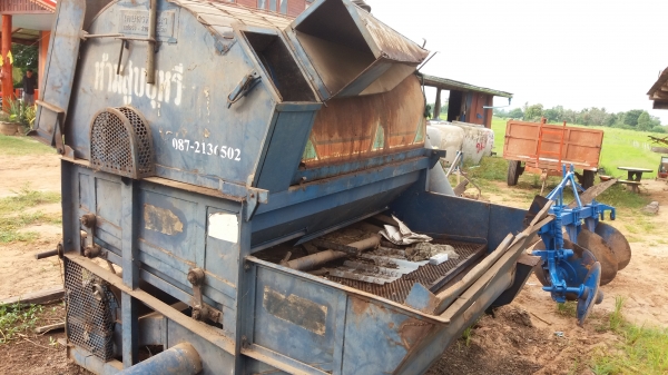 เครื่องสีข้าว6ฟุตเกษตรพัตนาจ้าวช้างไวไฟใส่รถยนต์