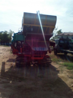 ขายรถเกี่ยวข้าว สุระชัยการช่าง ช่วงล่าง12 อุ้ม2.5ตัน เช็คใหม่พร้อมทำงาน