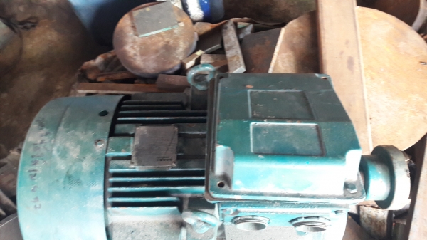 ขาย !! มอเตอร์50แรง3สาย รอบเร็ว.ยี่ห้อBROOK พร้อมใช้งาน