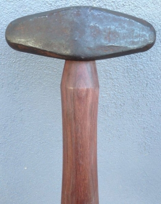 ขายค้อนปอนญี่ปุ่นขนาด3ปอนด้ามไม้สวยงาม ขายค้อนปอนญี่ปุ่นขนาด3ปอนด้ามไม้สวยงาม