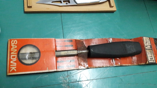 ขายสิ่วSANDVIK BAHCO MADE IN HOLLAND. ขนาด1/2"เก่าเก็บ ขายสิ่วSANDVIK BAHCO MADE IN HOLLAND. ขนาด1/2"เก่าเก็บ