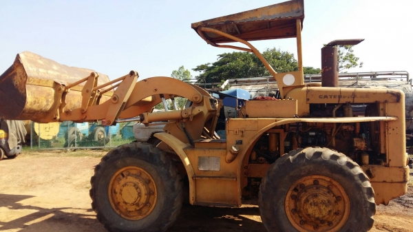 ขายรถตัก CAT 922 พร้อมใช้ ขายรถตัก CAT 922 พร้อมใช้