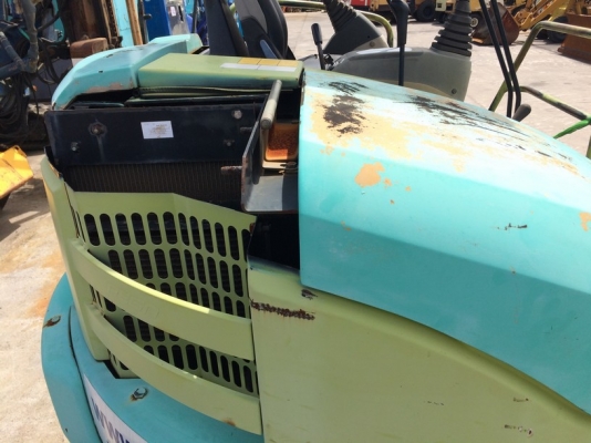 CAT 304CR ปี 2005 มาพร้อมหัวกระแทกและบุ้งกี๋ นำเข้าจากญี่ปุ่น ราคาพิเศษ