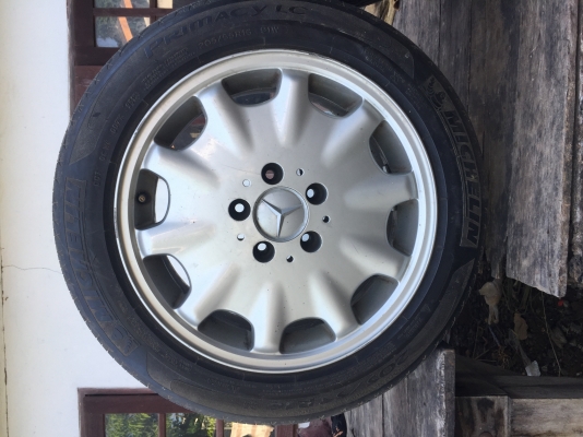 ขายด่วน แม็กพร้อมยางขอบ 16