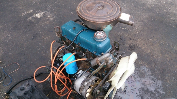 ขายเครื่องยนต์เบนซินขับหลัง 6250 บาท