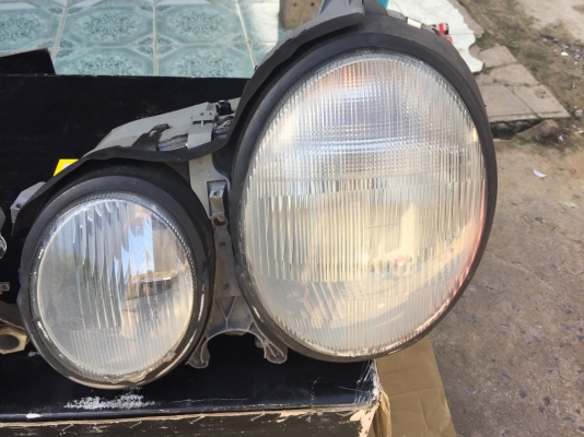 ขาย ไฟหน้า W210 E 220 เฟสลีฟ