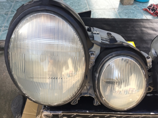 ขาย ไฟหน้า W210 E 220 เฟสลีฟ