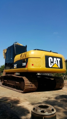 ขายด่วน CAT 320D สภาพสวยพร้อมลุยงาน เครื่องปั้มแรงดี รถสวย ไม่มีเยิ้ม เดิมๆทั้งคัน 71XX กว่าชั่วโมง โซ่ช่วงล่างสวย เอกสารใบแจ้งจำหน่าย เมโทร ภายในสวย