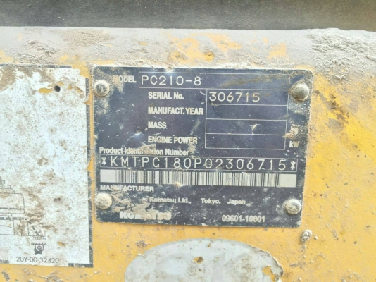 ขายรถแบคโฮ KOMATSU PC210-8 เอกสารเล่มทะเบียน 9575 ชม.ราคา 1500000