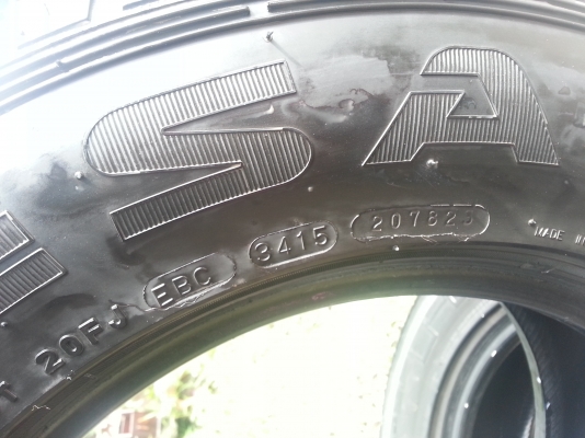 ยางกระบะ ปี15