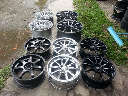 ขายเศษแม็ก มีเป็นคู่ๆ